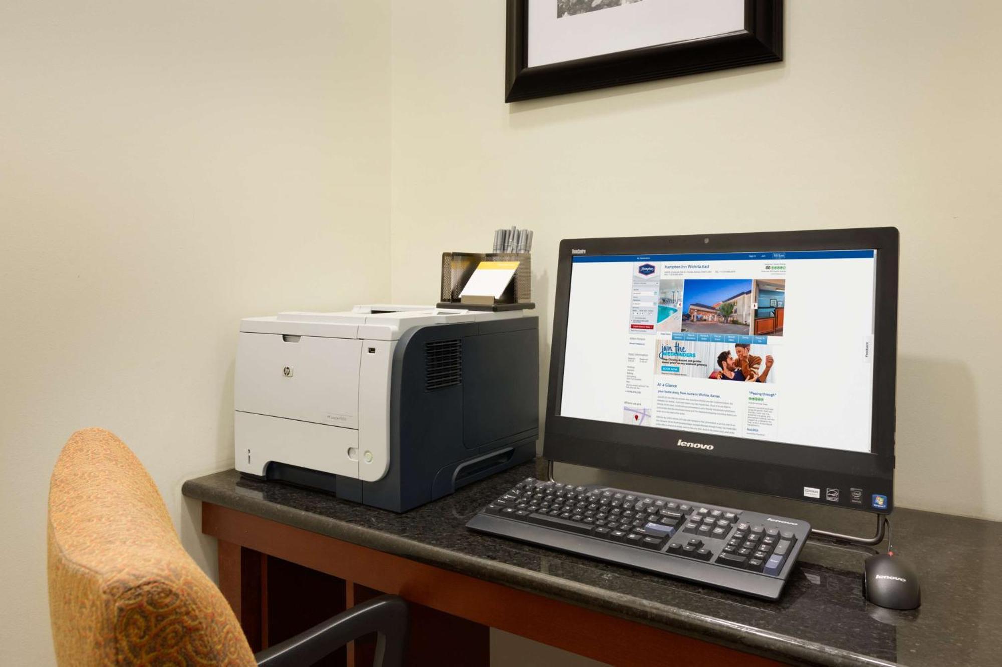 Hampton Inn Wichita-East Eksteriør billede